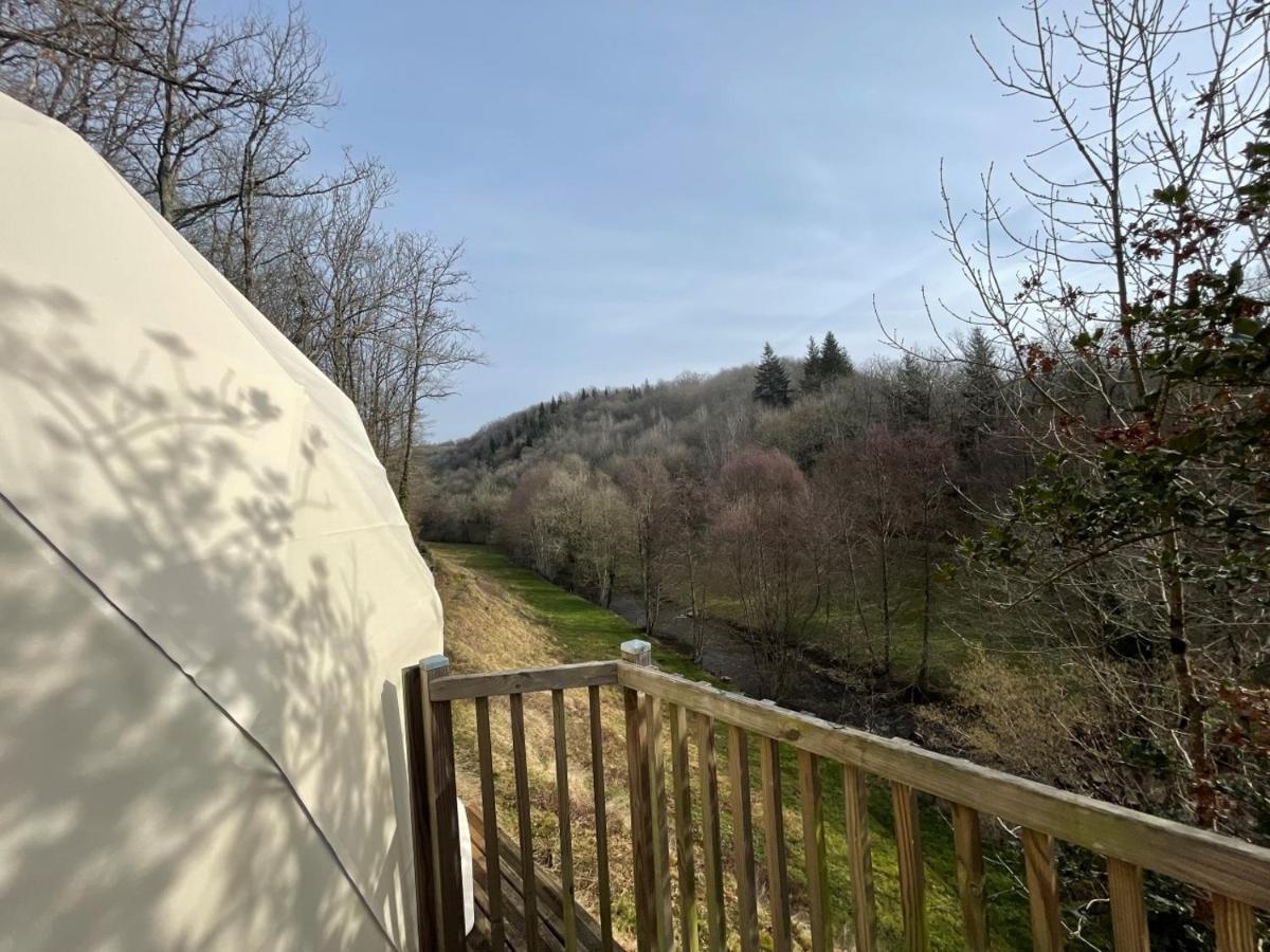 Camping Moulin De Chaules Saint-Constant Bagian luar foto