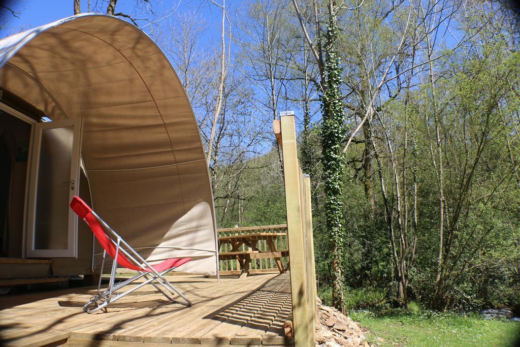 Camping Moulin De Chaules Saint-Constant Bagian luar foto