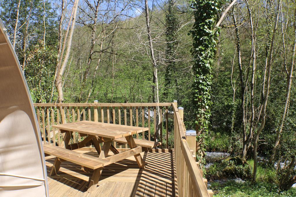 Camping Moulin De Chaules Saint-Constant Bagian luar foto
