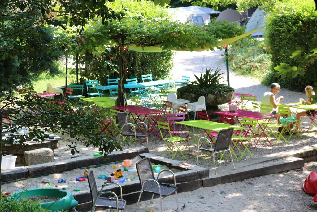 Camping Moulin De Chaules Saint-Constant Bagian luar foto